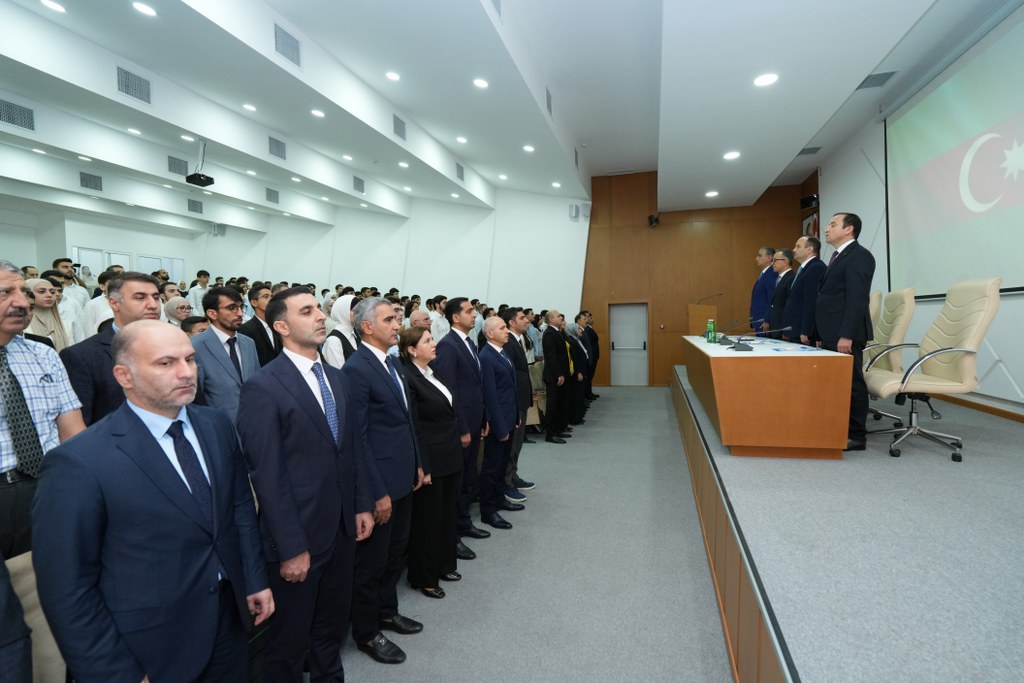 Azərbaycan İlahiyyat İnstitutuna qəbul olan tələbələrlə görüş keçirilib - Image 1