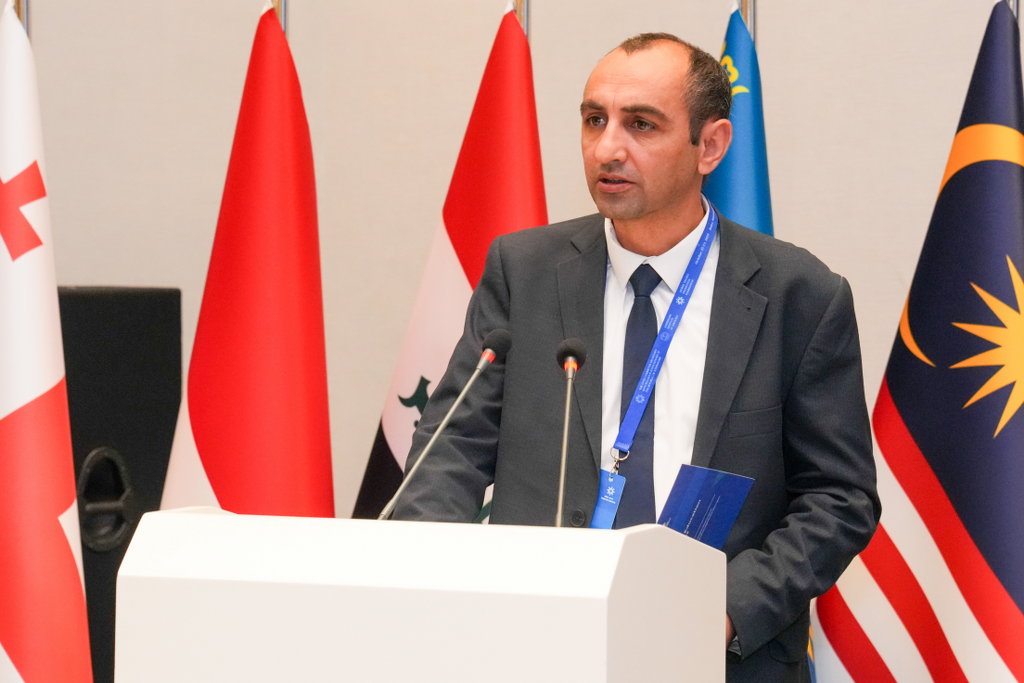 Beynəlxalq simpoziumun ikinci günü panellərlə davam edir - Image 4