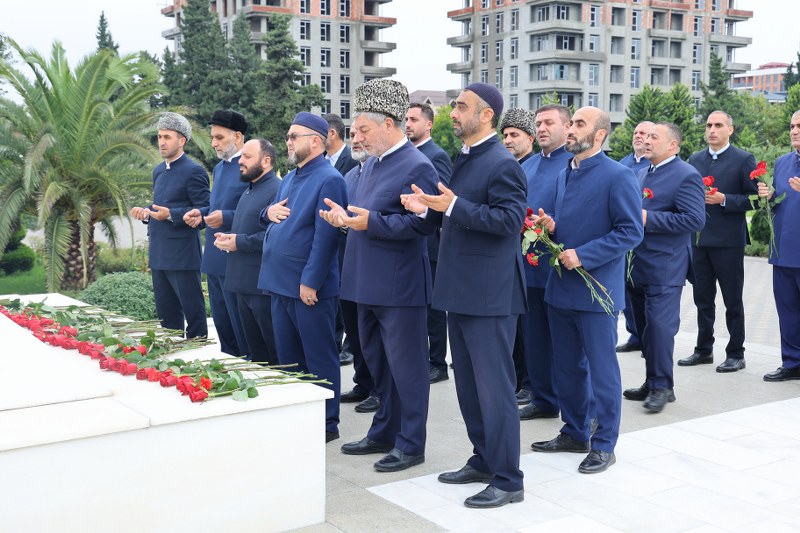 Lənkəranda “Dövlət-din münasibətləri və müasir çağırışlar” mövzusunda konfrans keçirilib - Image 9