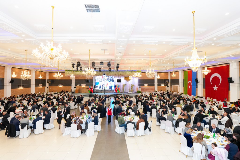 İğdırda keçirilən iftar mərasimində birlik və həmrəylik mesajları səsləndirilib - Image 11
