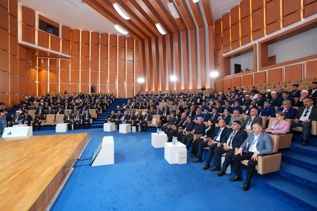 Şəkidə keçirilən konfrans işini yekunlaşdırıb - Image 18