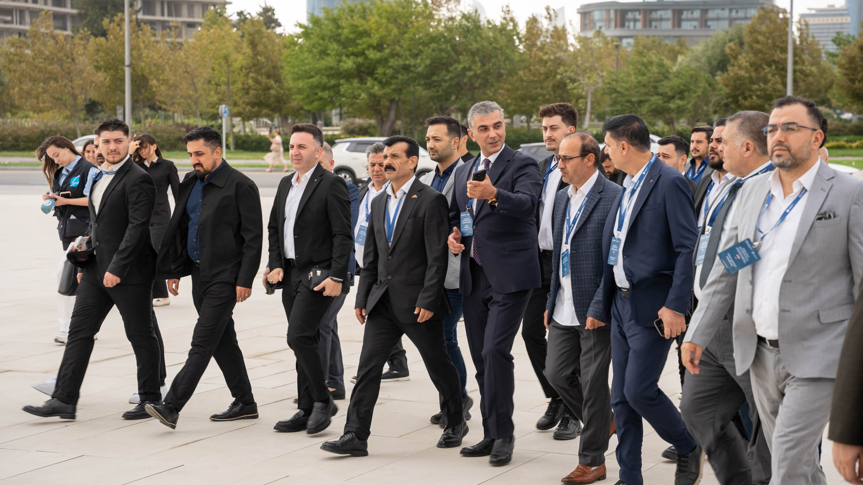 Türkiyə, Gürcüstan və İraqdan gələn din xadimləri Zəfər abidəsini ziyarət ediblər - Image 1