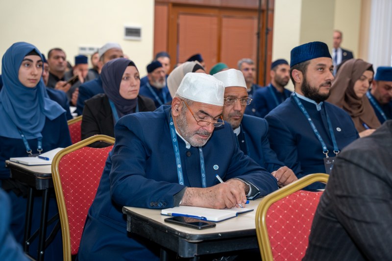 Şəkidə “Peşəkar dini fəaliyyət: müasir çağırışlar kontekstində” mövzusunda seminar-treninq keçirilib - Image 4