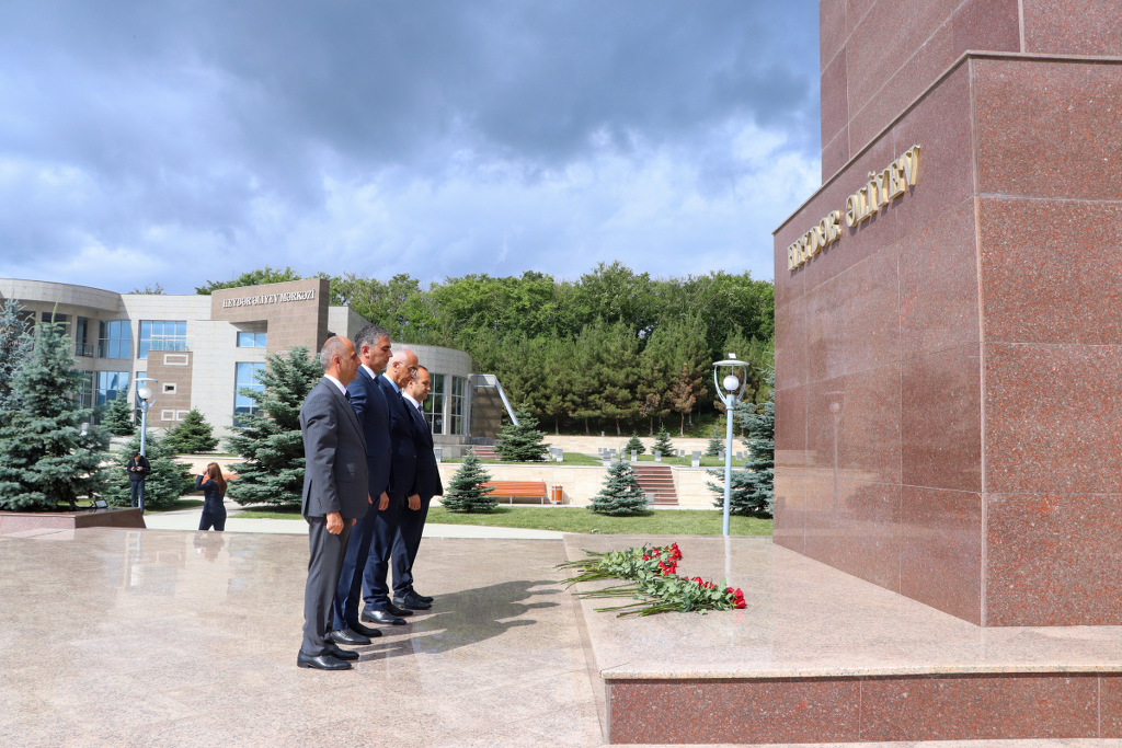 Qusarda “Dini maarifçilik işinin təşkili: ənənə və müasirliyin vəhdəti” mövzusunda regional konfrans keçirilib - Image 22