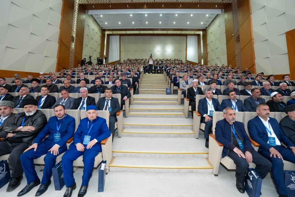 Ağdamda “Dövlət-din münasibətlərində hüquqi və institusional mexanizmlər” mövzusunda regional konfrans keçirilib - Image 21