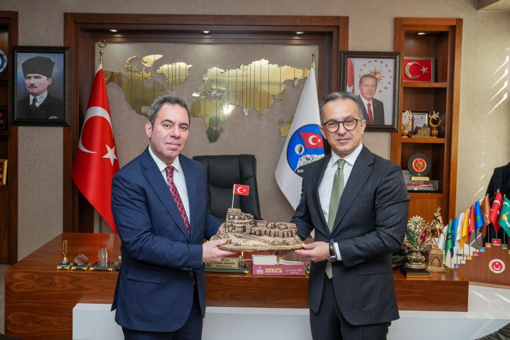 Azərbaycan nümayəndə heyəti Qars valiliyi və bələdiyyəsində görüşlər keçirib - Image 1
