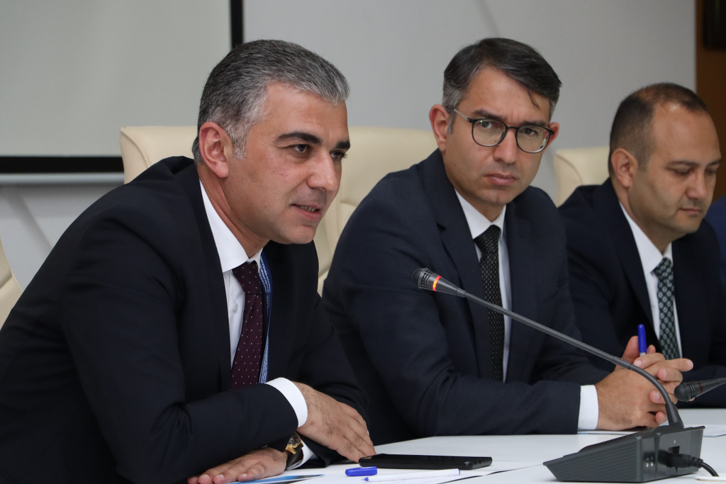 Azərbaycan İlahiyyat İnstitutunda din xadimlərindən ibarət nümayəndə heyəti ilə görüş keçirilib - Image 11