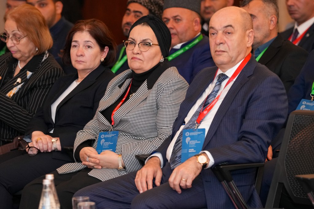 Azərbaycan Din Xadimlərinin II Forumu işini yekunlaşdırıb - Image 6