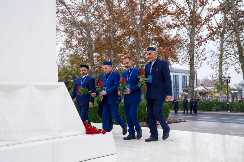 Göyçayda “Milli-mənəvi kimlik və müasir çağırışlar” mövzusunda regional konfrans keçirilib - Image 7