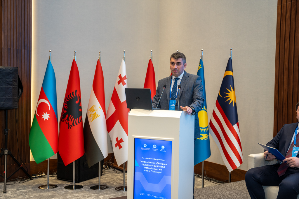 Beynəlxalq simpoziumun panel sessiyaları yekunlaşıb - Image 3