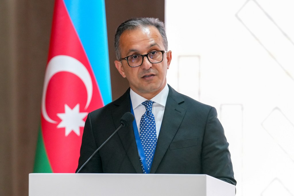 Şəkidə “Heydər Əliyev irsində Azərbaycançılıq və milli-mənəvi dəyərlər” mövzusunda regional konfrans keçirilib - Image 15