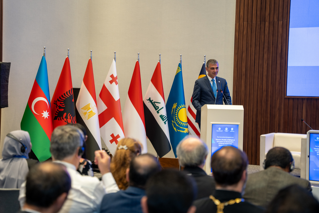 “Müasir din təhsili modelləri: mənəvi dəyərlər və qlobal çağırışlar kontekstində” mövzusunda keçirilən beynəlxalq simpozium - Image 2