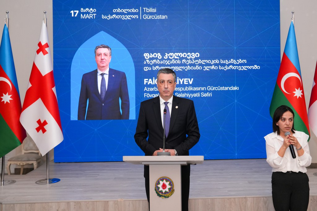 Dövlət Komitəsi Ramazan ayı ilə əlaqədar Gürcüstanın Rustavi şəhərində iftar mərasimi təşkil edib - Image 13