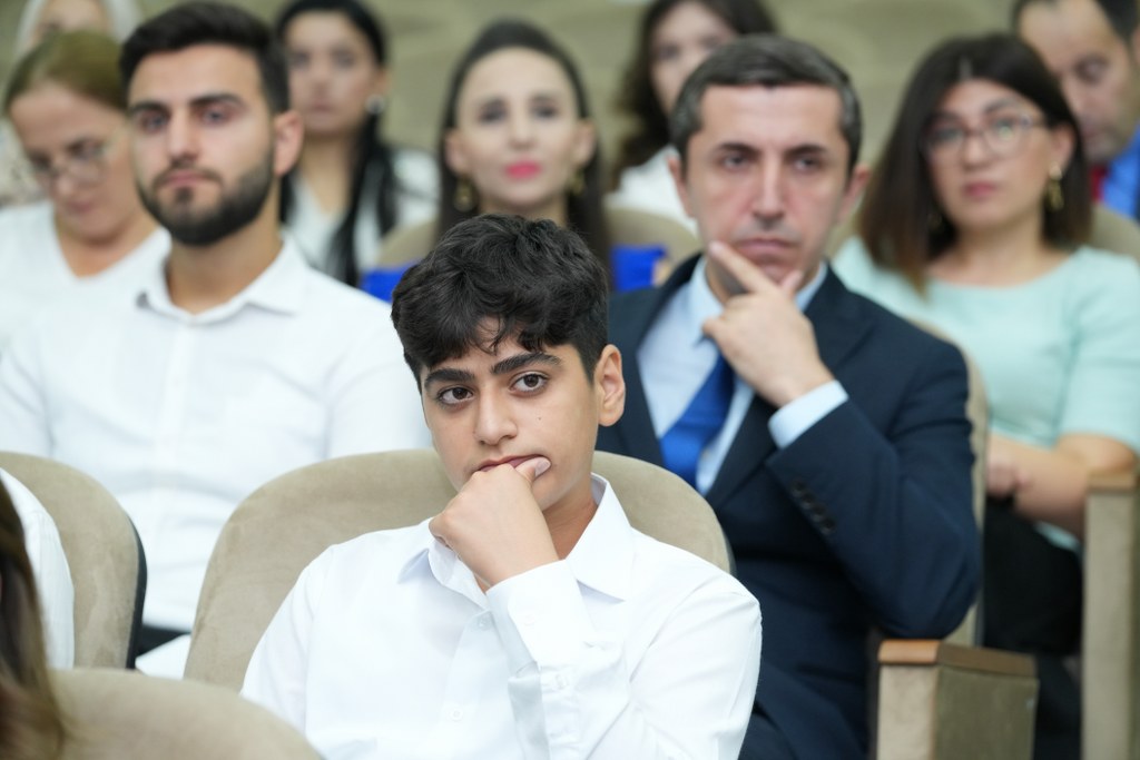 Azərbaycan İlahiyyat İnstitutuna qəbul olan tələbələrlə görüş keçirilib - Image 16