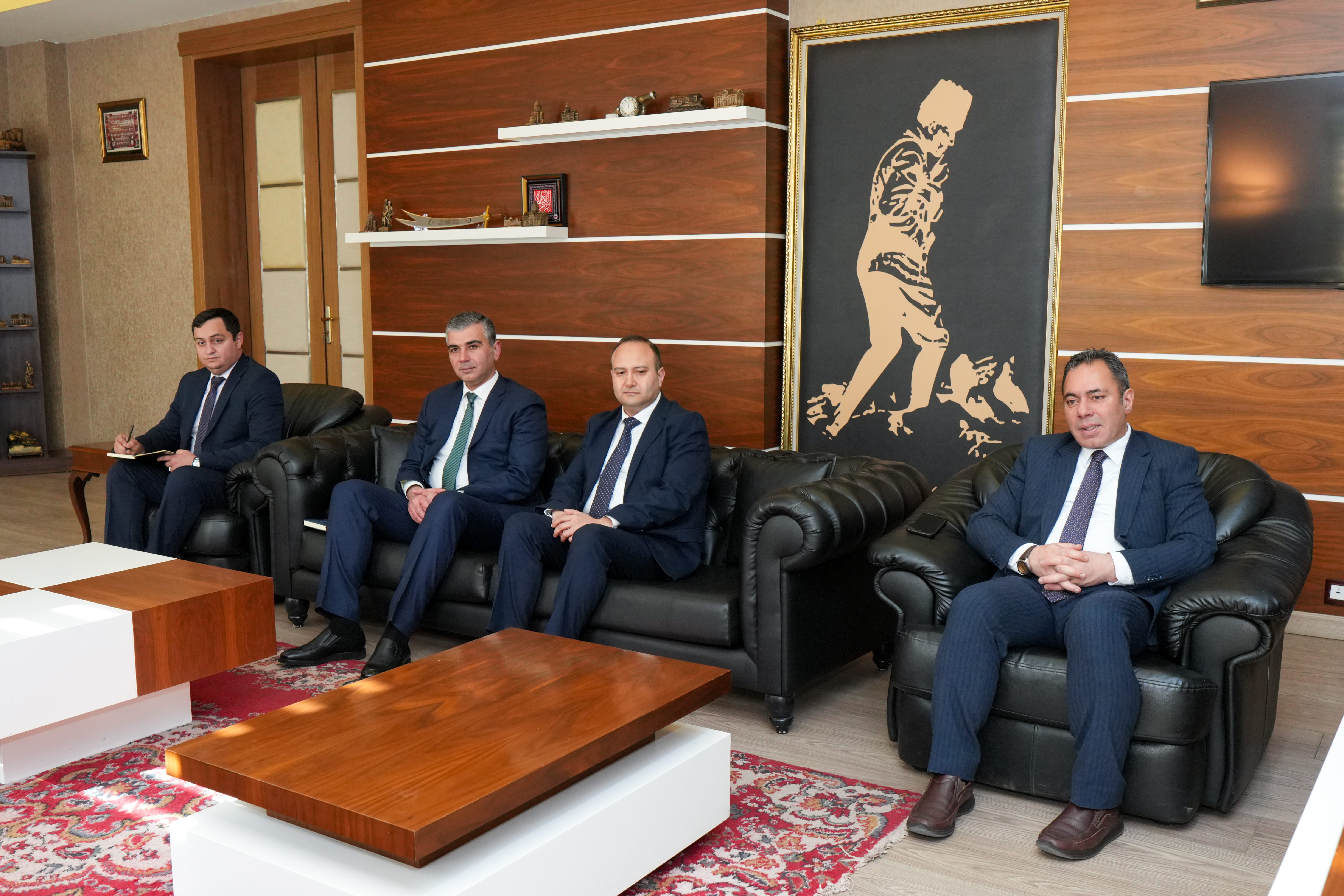 Azərbaycan nümayəndə heyəti Qars valiliyi və bələdiyyəsində görüşlər keçirib - Image 4
