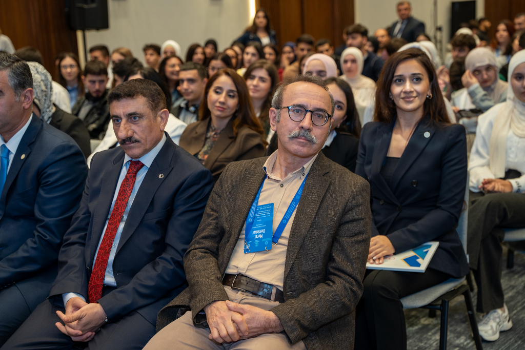 “Müasir din təhsili modelləri: mənəvi dəyərlər və qlobal çağırışlar kontekstində” mövzusunda keçirilən beynəlxalq simpozium - Image 6