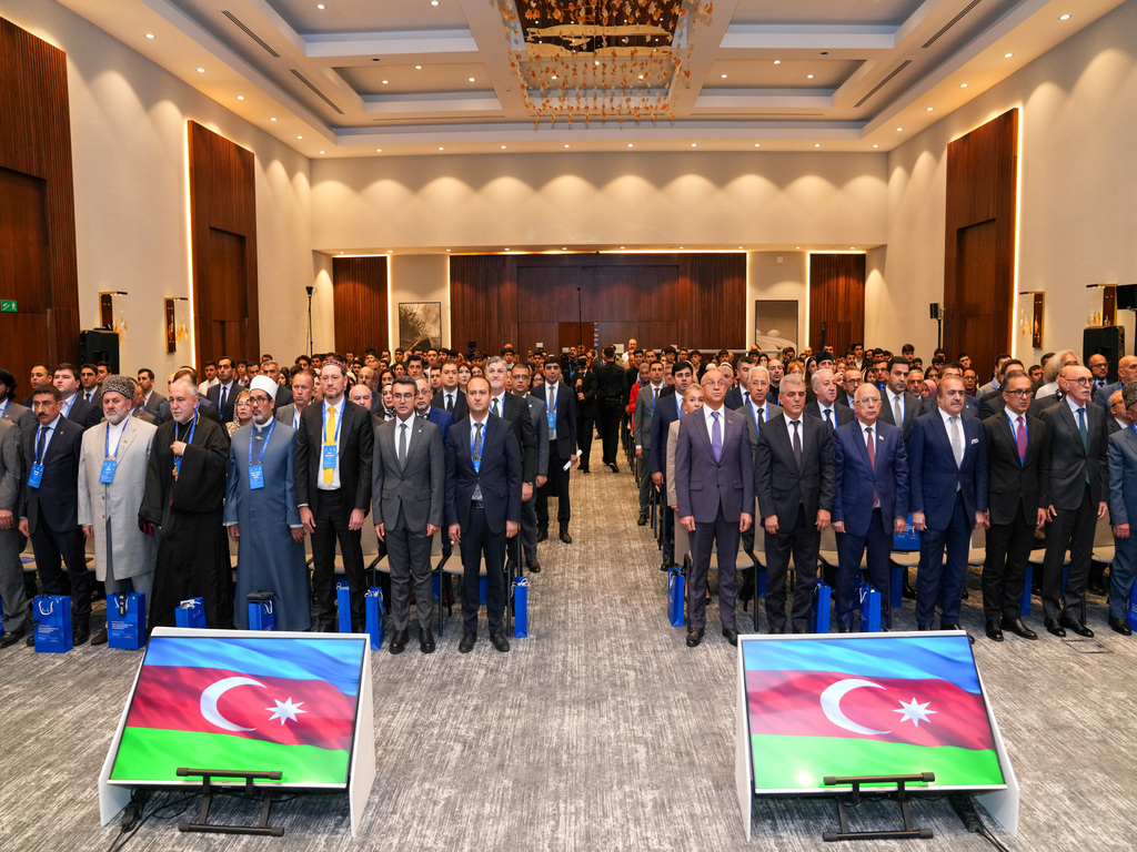 “Müasir din təhsili modelləri: mənəvi dəyərlər və qlobal çağırışlar kontekstində” mövzusunda keçirilən beynəlxalq simpozium - Image 2