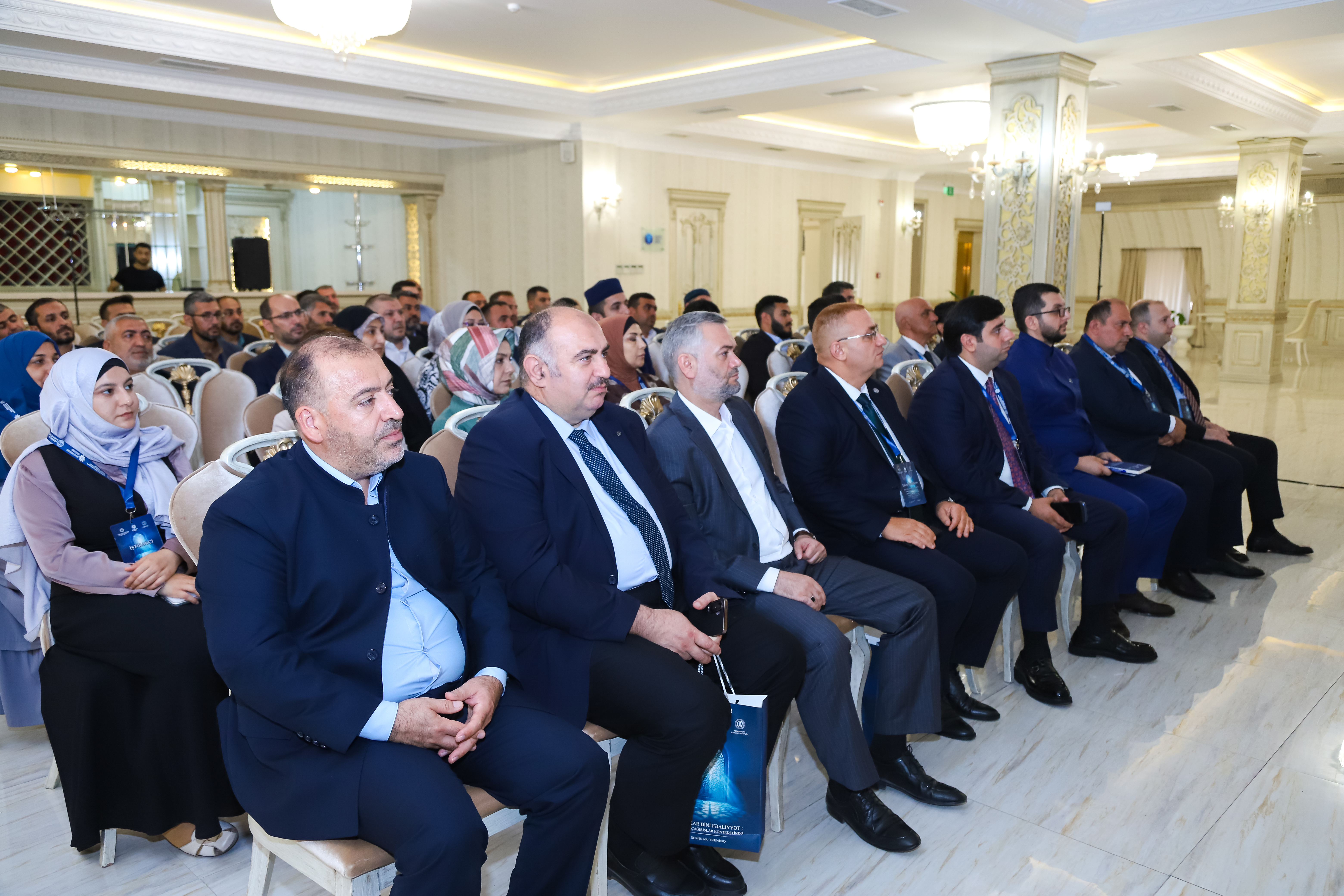 Sumqayıtda “Peşəkar dini fəaliyyət: müasir çağırışlar kontekstində” mövzusunda seminar-treninq keçirilib - Image 12