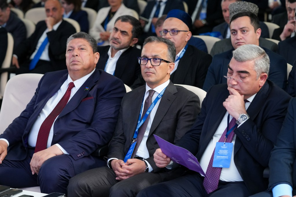 Qubada “Dini ekstremizmə qarşı mübarizə və müasir çağırışlar” mövzusunda regional konfrans keçirilir - Image 23