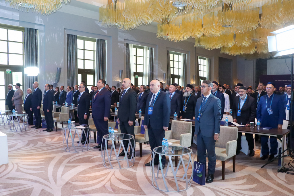 Qusarda “Dini maarifçilik işinin təşkili: ənənə və müasirliyin vəhdəti” mövzusunda regional konfrans keçirilib - Image 11