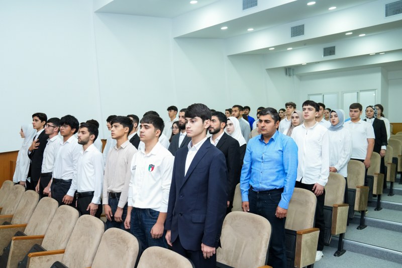 Azərbaycan İlahiyyat İnstitutuna qəbul olmuş tələbələrlə görüş keçirilib - Image 3