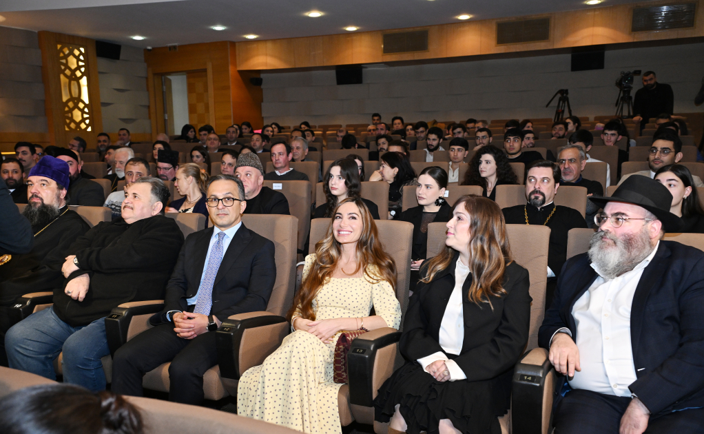 Arzu Əliyeva “Harmoniya” sənədli filminin təqdimatında iştirak edib - Image 3