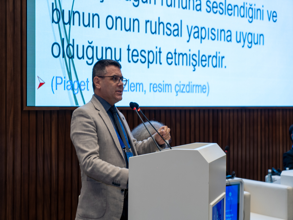 Beynəlxalq simpoziumun ilk gününə yekun vurulub - Image 2