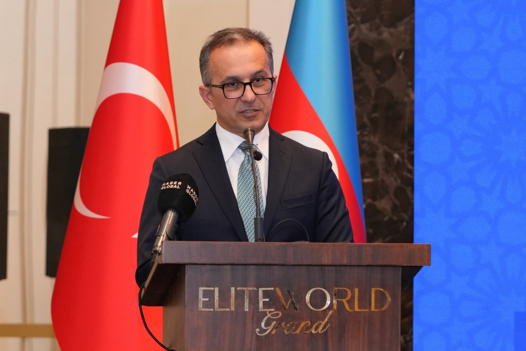 İstanbulda soydaşlarımız üçün Ramazan ayı münasibətilə iftar mərasimi təşkil edilib - Image 4