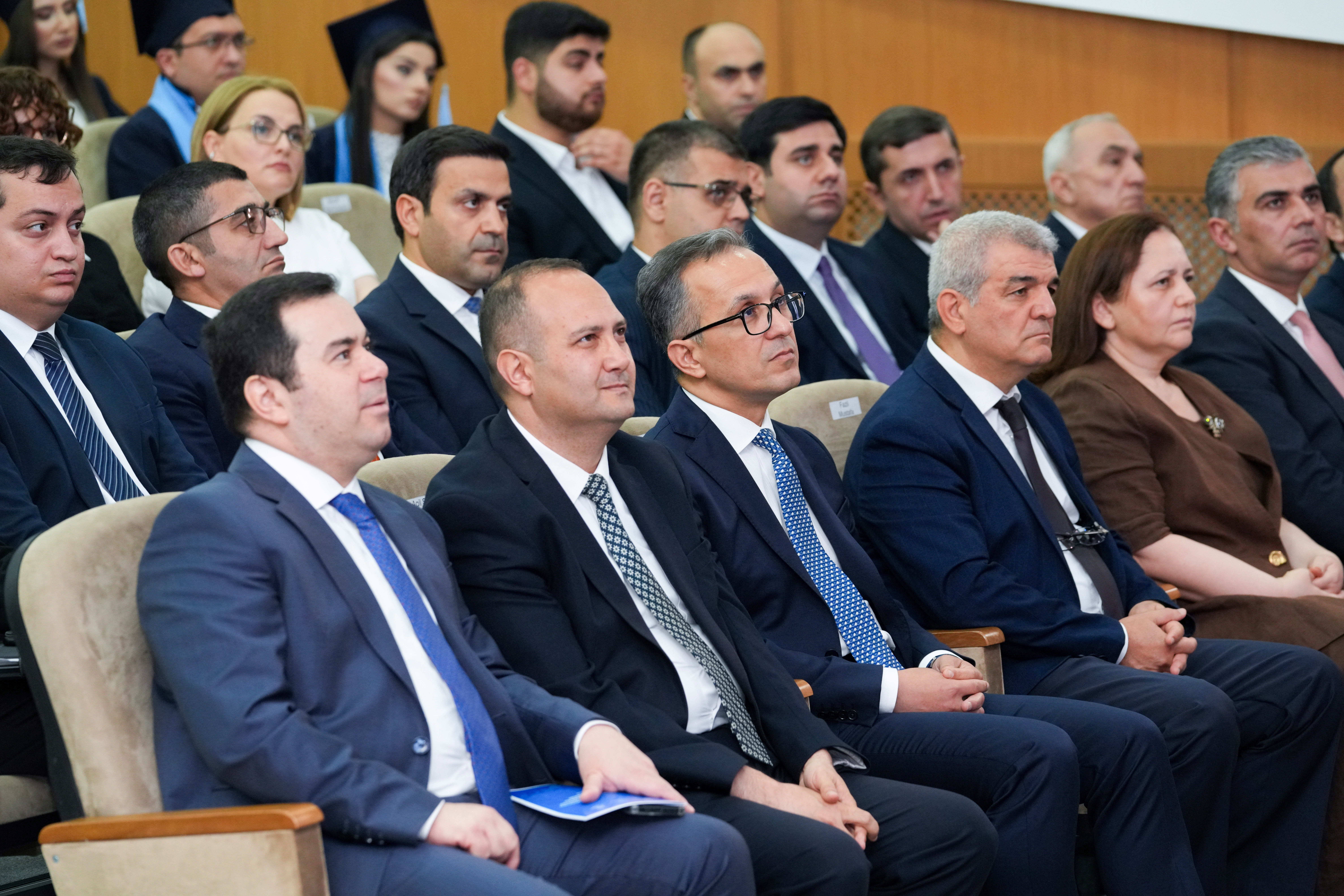 Azərbaycan İlahiyyat İnstitutu və Bakı İlahiyyat Kollecində "Məzun günü" keçirilib - Image 5