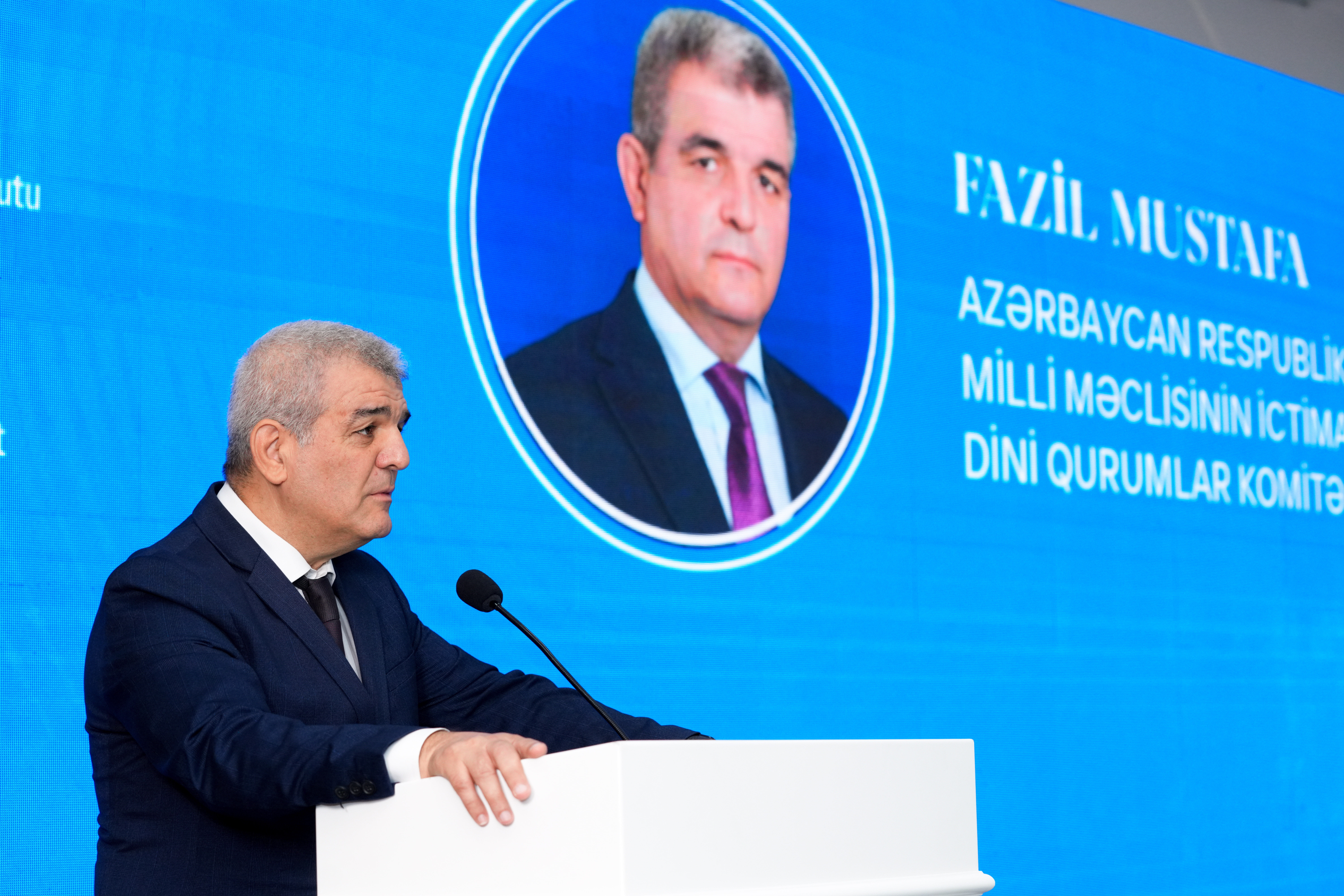Azərbaycan İlahiyyat İnstitutu və Bakı İlahiyyat Kollecində "Məzun günü" keçirilib - Image 8