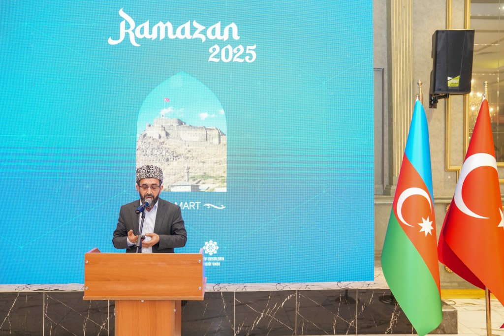 Dövlət Komitəsi Ramazan ayı ilə əlaqədar Qars şəhərində iftar mərasimi təşkil edib - Image 1