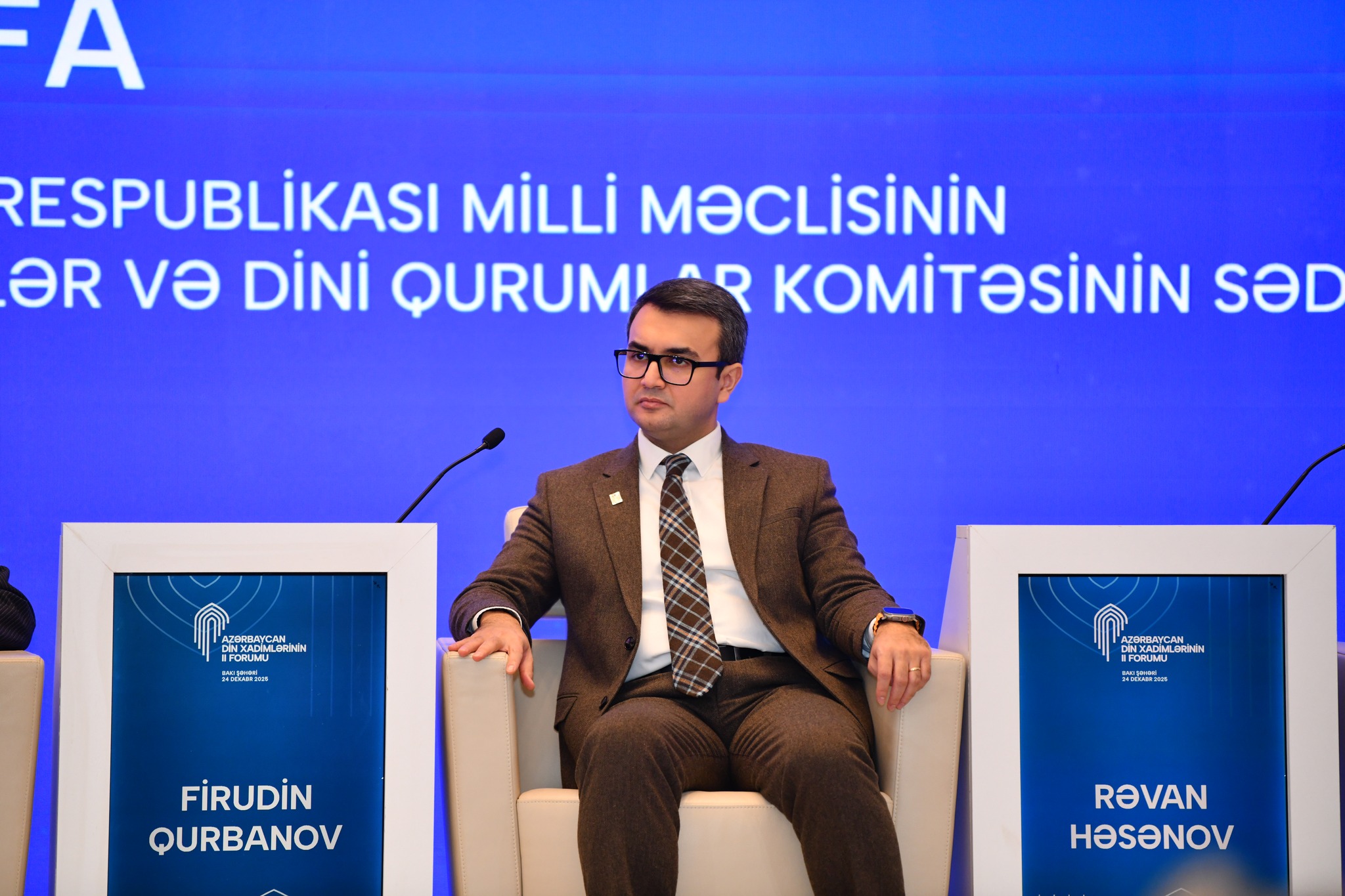 Azərbaycan Din Xadimlərinin II Forumu işini paralel panel müzakirələrlə davam etdirir - Image 17
