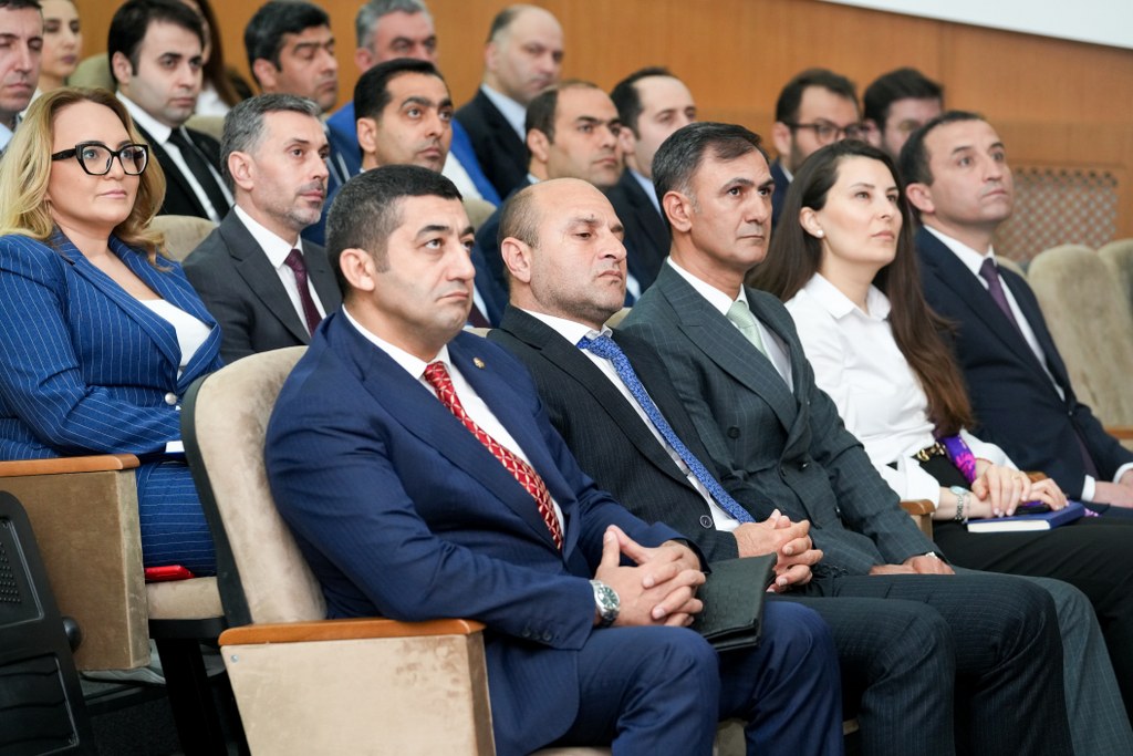 “Seyid Yəhya Bakuvi” təqaüd proqramı üzrə müsabiqə qaliblərinin mükafatlandırılması mərasimi keçirilib - Image 12