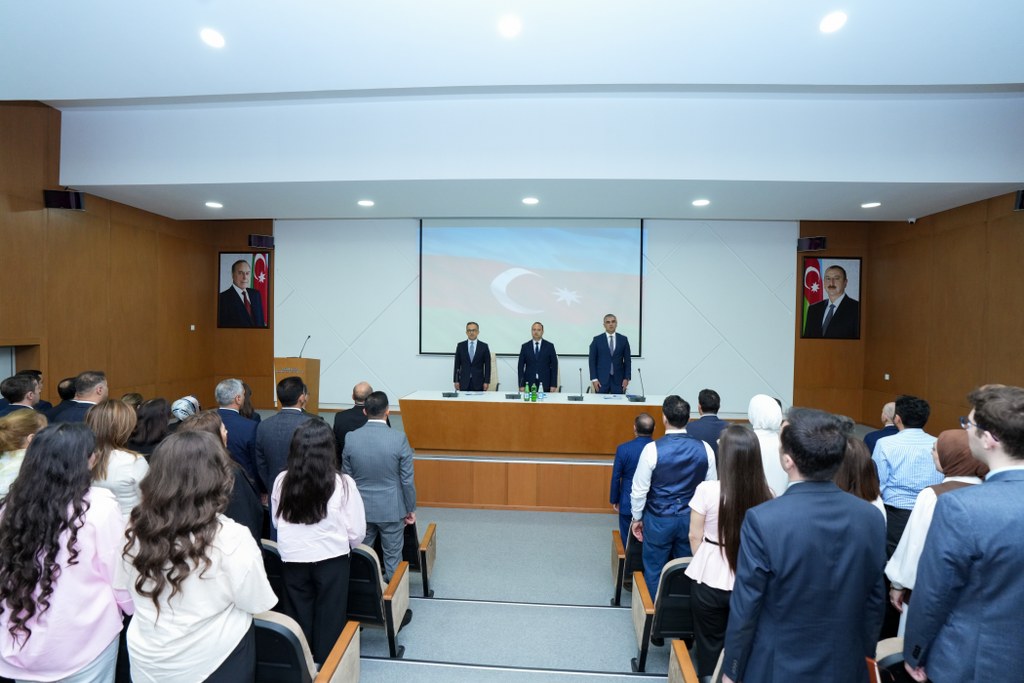 “Məhəmməd İrəvani” təqaüd proqramı üzrə müsabiqə qalibləri mükafatlandırılıb - Image 2