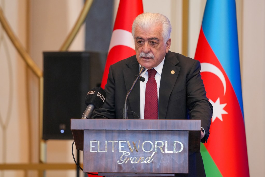 İstanbulda soydaşlarımız üçün Ramazan ayı münasibətilə iftar mərasimi təşkil edilib - Image 7