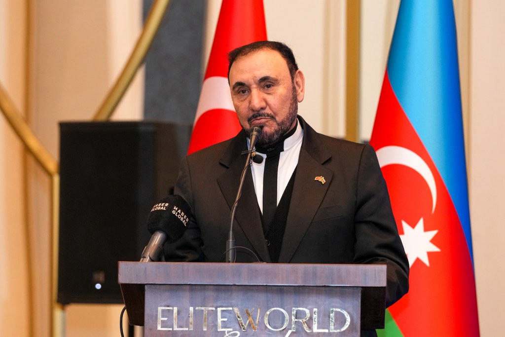 İstanbulda soydaşlarımız üçün Ramazan ayı münasibətilə iftar mərasimi təşkil edilib - Image 12