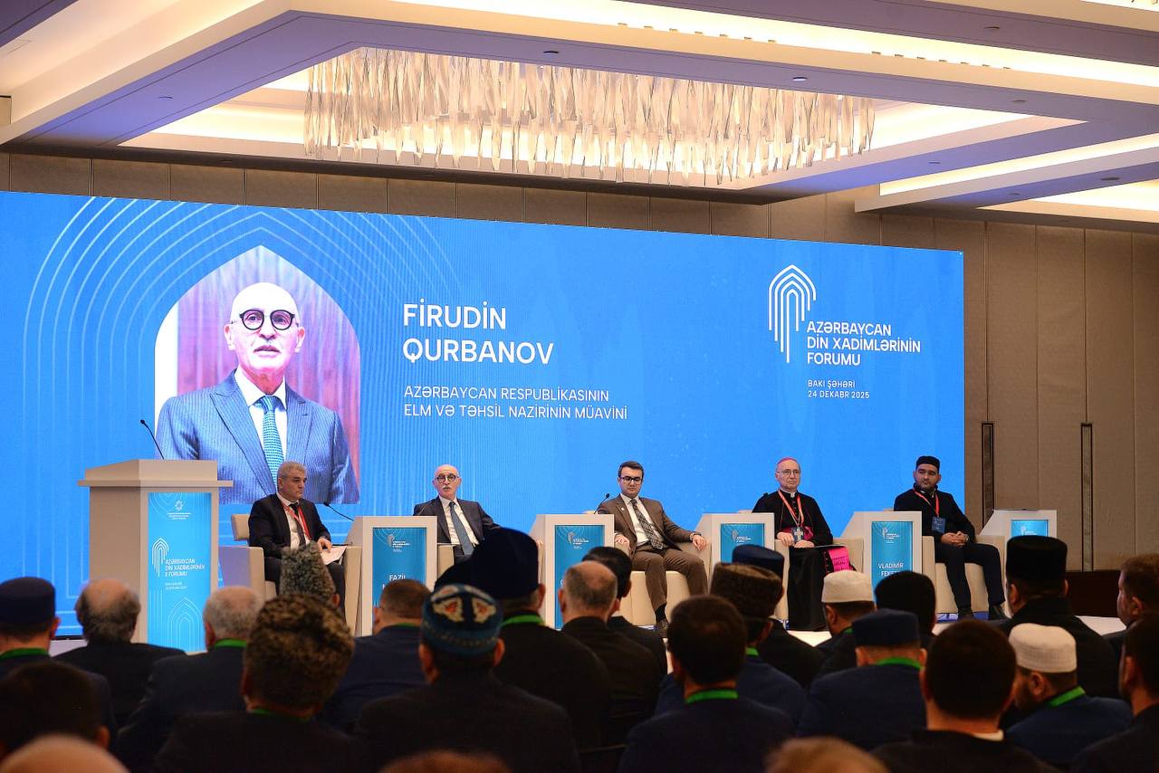 Azərbaycan Din Xadimlərinin II Forumu işini paralel panel müzakirələrlə davam etdirir - Image 14