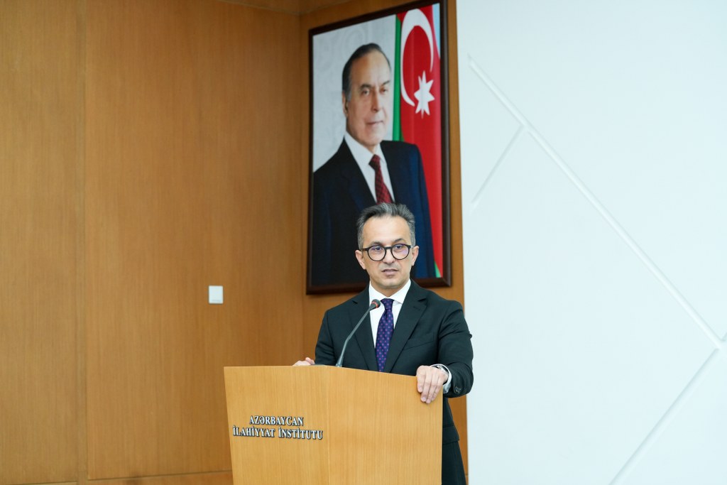 “Seyid Yəhya Bakuvi” təqaüd proqramı üzrə müsabiqə qaliblərinin mükafatlandırılması mərasimi keçirilib - Image 15