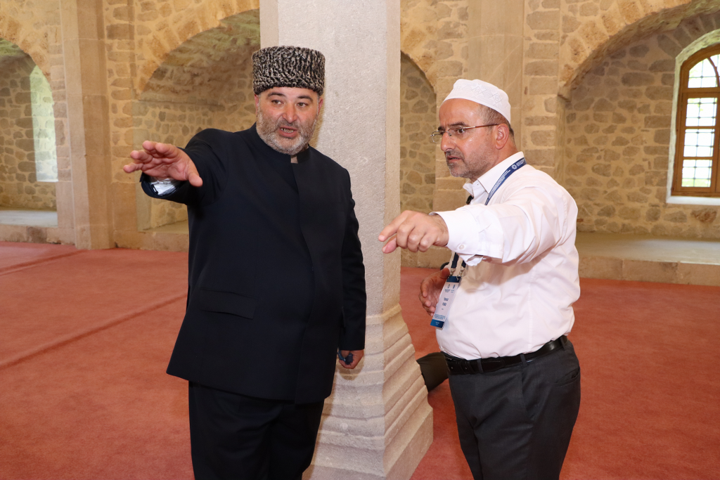 Türkiyə və Gürcüstandan olan din xadimlərindən ibarət nümayəndə heyəti Şuşaya səfər edib - Image 1