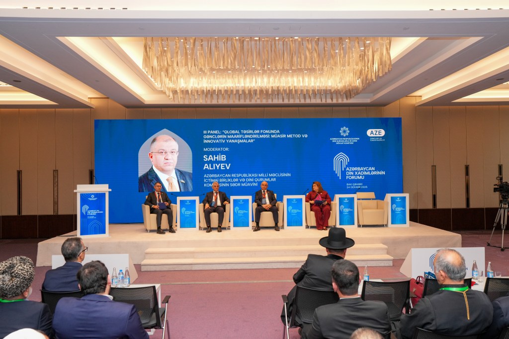 Azərbaycan Din Xadimlərinin II Forumu işini yekunlaşdırıb - Image 9
