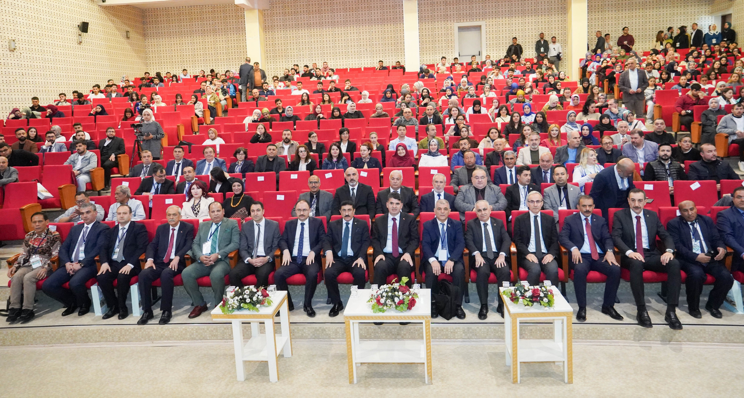 Türkiyədə “İslam mədəniyyətində birgəyaşayış təcrübəsi” mövzusunda IV beynəlxalq simpozium keçirilir - Image 2