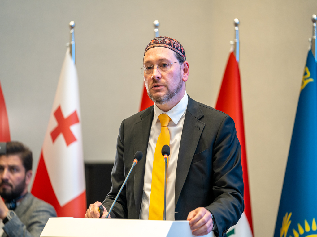“Müasir din təhsili modelləri: mənəvi dəyərlər və qlobal çağırışlar kontekstində” beynəlxalq simpozium - Image 8