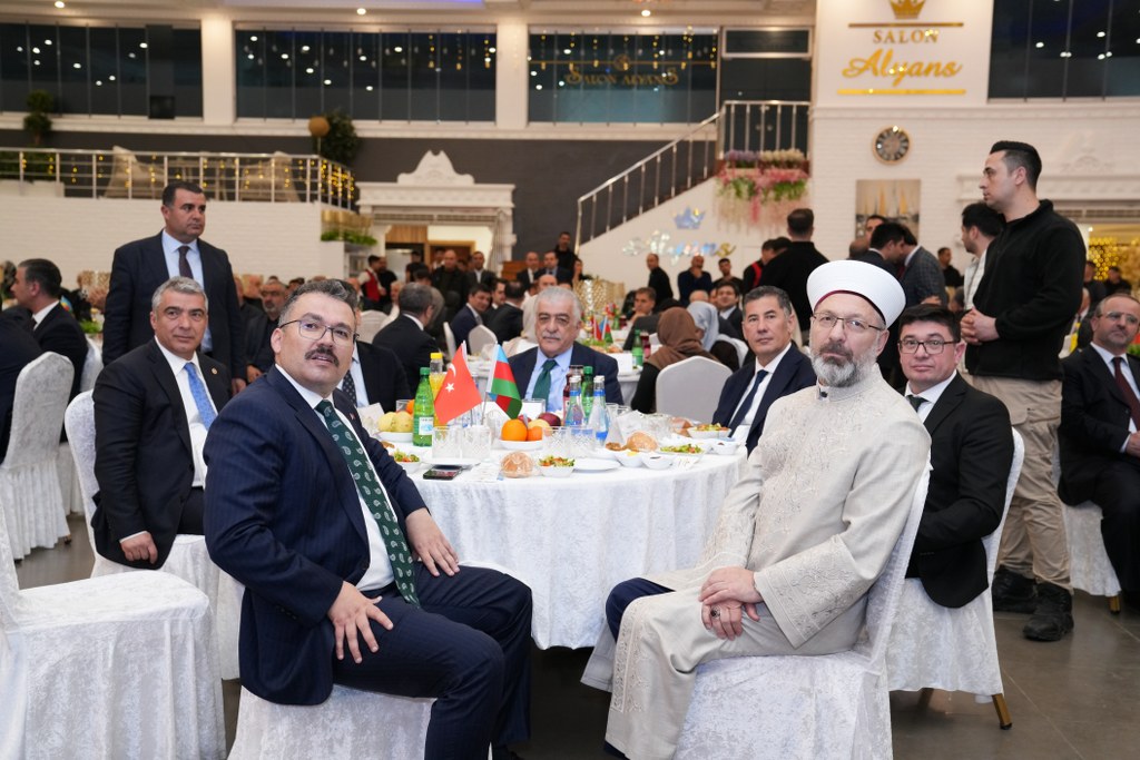 İğdırda müqəddəs Ramazan ayı münasibətilə iftar mərasimi təşkil edilib - Image 4