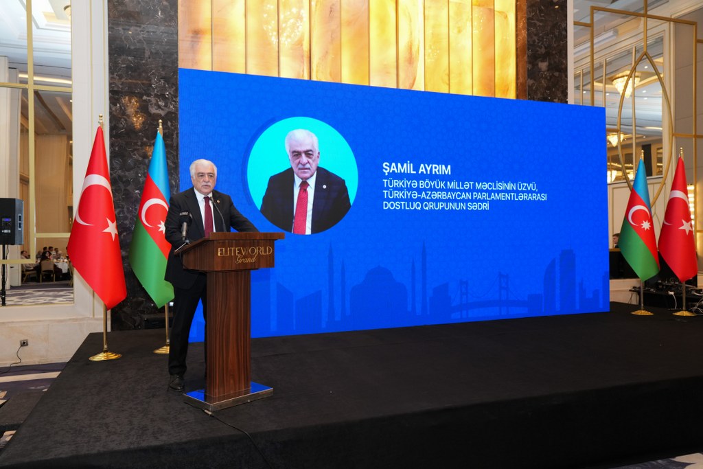 İstanbulda soydaşlarımız üçün Ramazan ayı münasibətilə iftar mərasimi təşkil edilib - Image 8