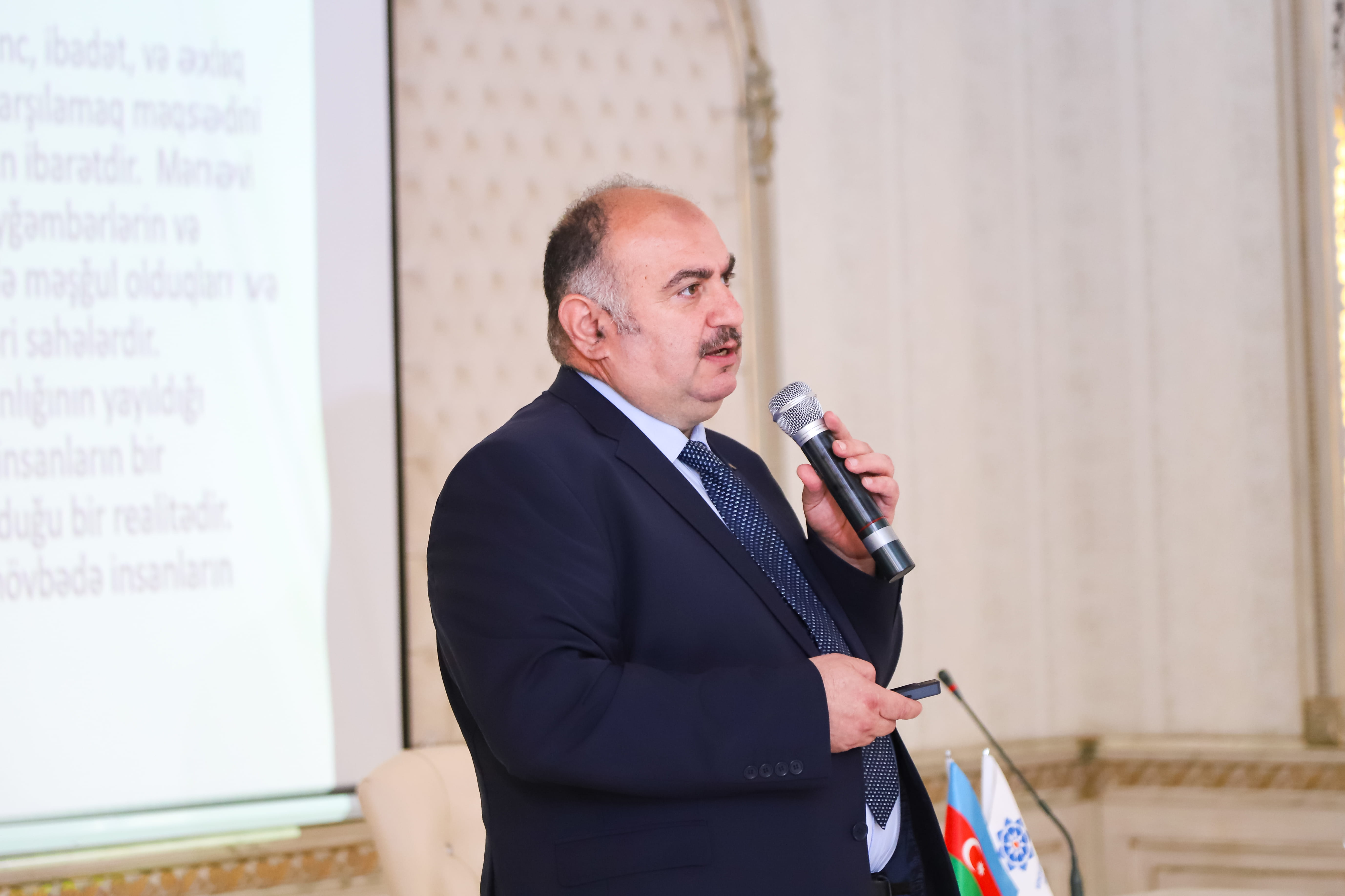 Sumqayıtda “Peşəkar dini fəaliyyət: müasir çağırışlar kontekstində” mövzusunda seminar-treninq keçirilib - Image 13
