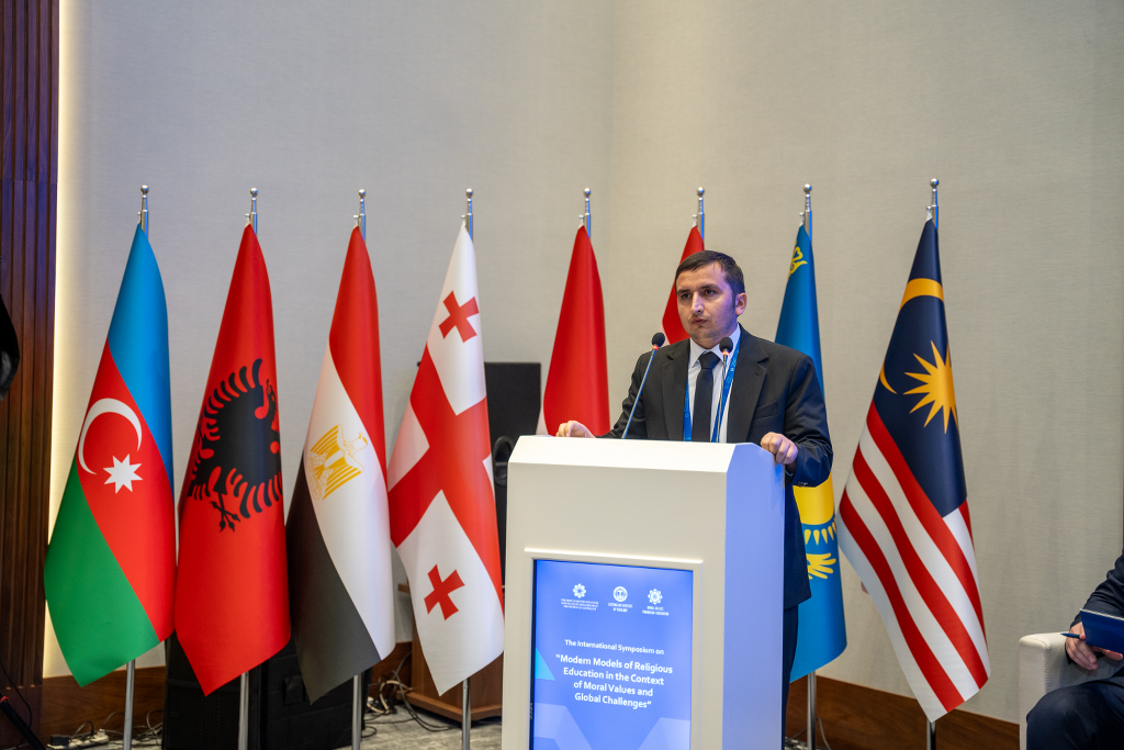 Beynəlxalq simpoziumun panel sessiyaları yekunlaşıb - Image 5