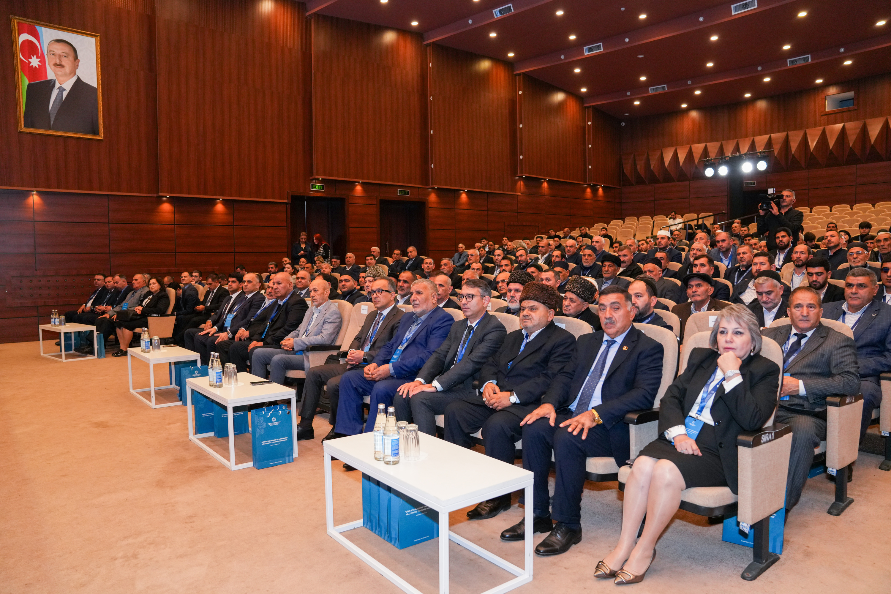 Sabirabadda “Dinin siyasiləşməsi və məzhəbçilik: milli kimliyə yönəlmiş təhdid kimi” mövzusunda regional konfrans keçirilir - Image 4