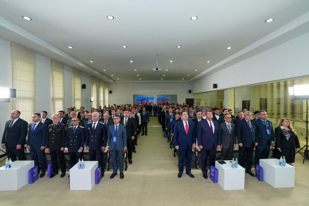 Qubada “Dini ekstremizmə qarşı mübarizə və müasir çağırışlar” mövzusunda regional konfrans keçirilir - Image 7