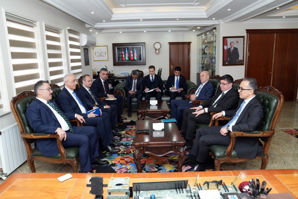 Dövlət Komitəsinin nümayəndə heyəti İğdır valisi ilə görüşüb - Image 5