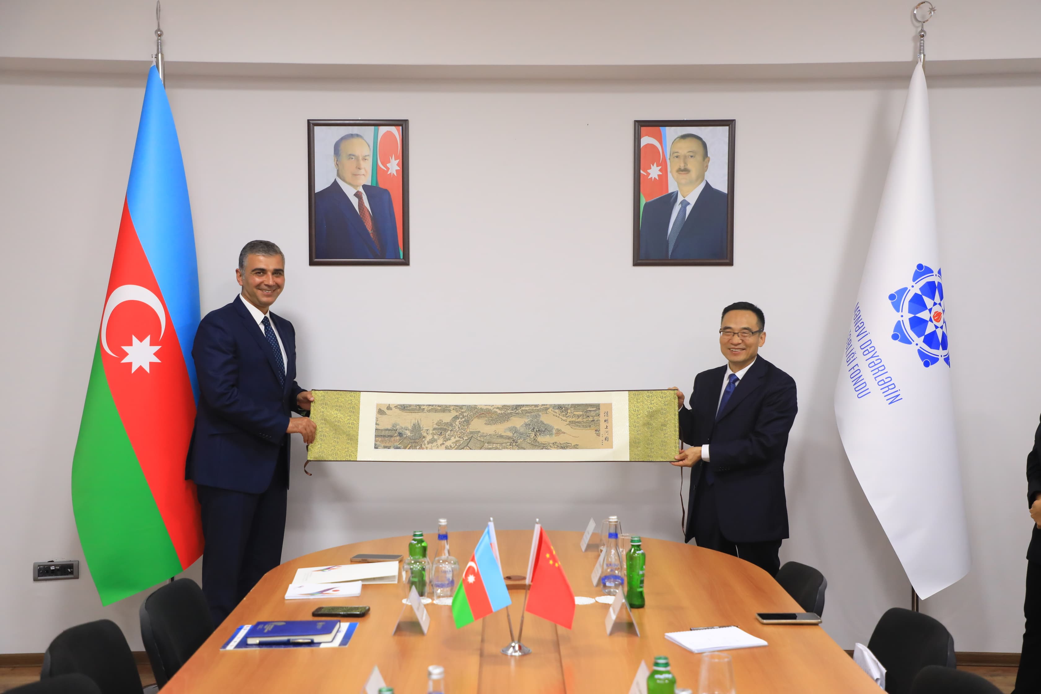 Mənəvi Dəyərlərin Təbliği Fondunda Çin nümayəndə heyəti ilə görüş keçirilib - Image 6